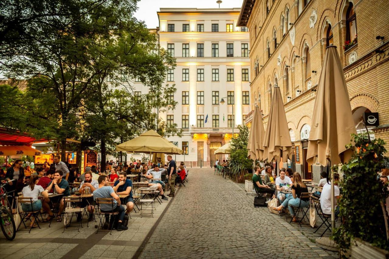 Palace Quarter 1 Peaceful Modern Central Top Floor Apartment Budapest Ngoại thất bức ảnh